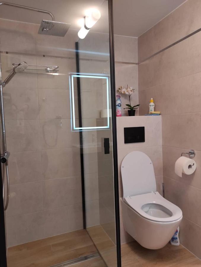 Arnika Wynajem Pokoi Apartamento Zakopane Exterior foto