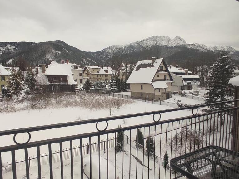 Arnika Wynajem Pokoi Apartamento Zakopane Exterior foto